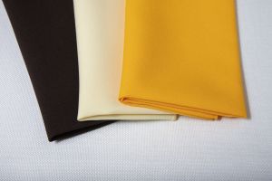 Elegancia y calidad en servilletas de tela para eventos por mayor Servilletas de tela para banquetes en Blancos para Eventos