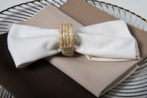 servilletas de tela al mayoreo para eventos Servilletas de tela al mayoreo para bodas y banquetes
